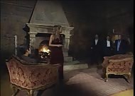 Scena porno ripresa dal film vintage italiano Cronaca Nera 3: La Clinica della Vergogna