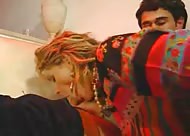 Video porno italiano con milf bionda maggiorata rotta in culo