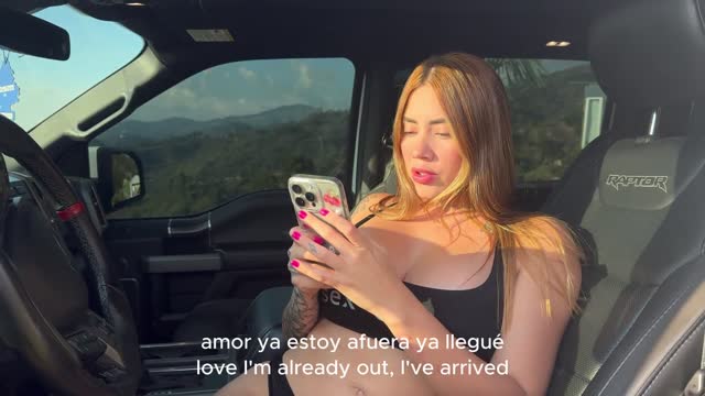 Moglie matura ama fare il marito cornuto 